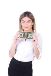スマホで投資を始めるには100円からどうすればいいの？