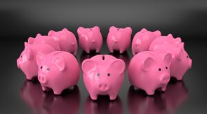 少額投資と貯金、どっちを優先すべきか？