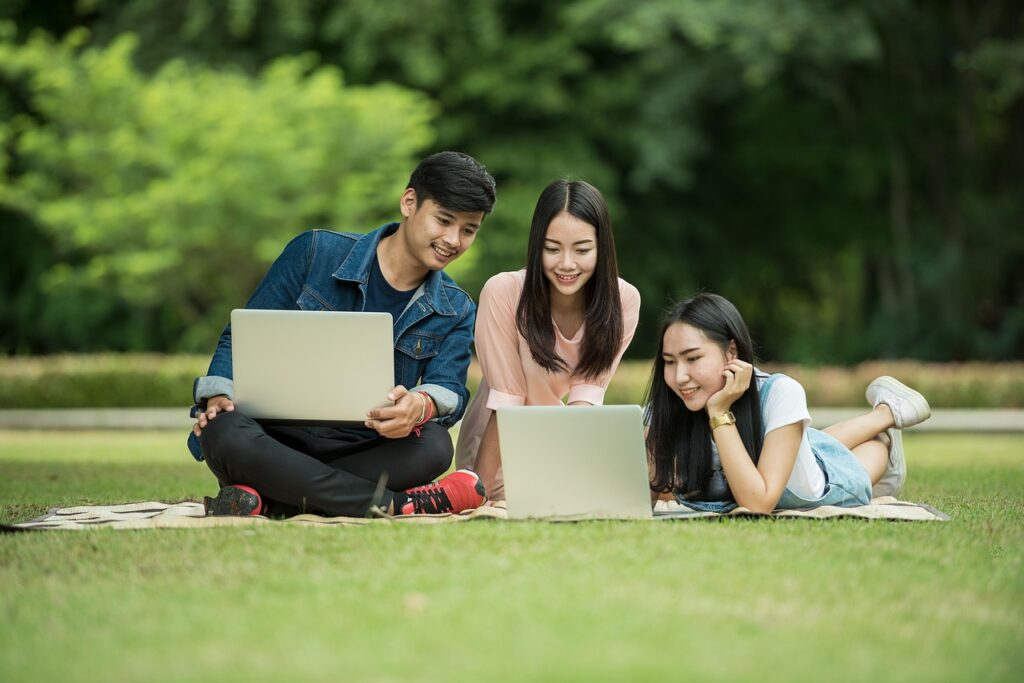 少額投資を勉強するための初心者におすすめのアプリは？