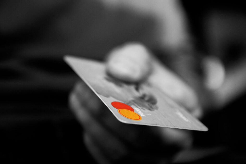 積立投資をクレジットカード決済でお得に行う方法は？